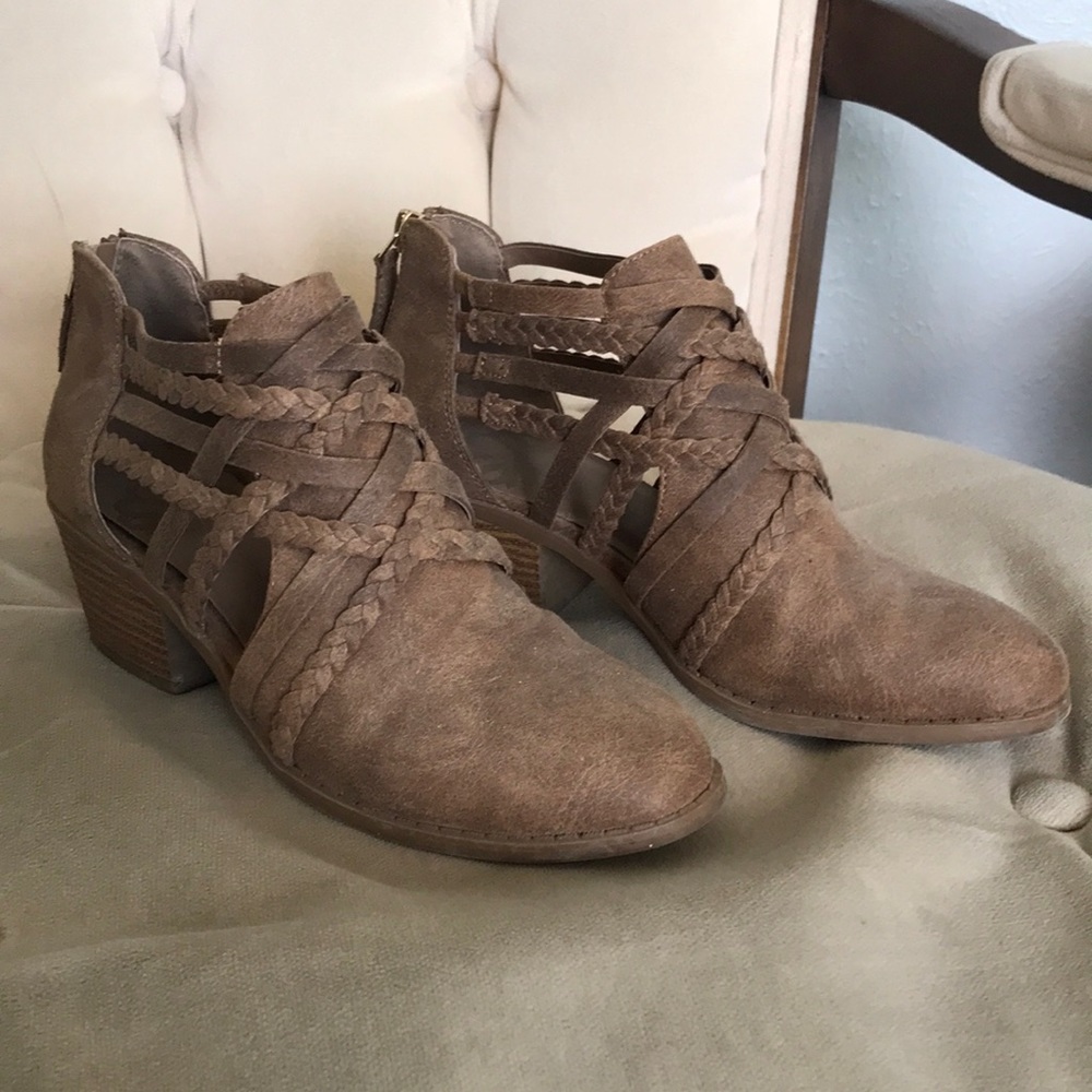 Fergalicious Fergie Bootie